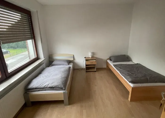 Monteurwohnungen-dinslaken 게스트하우스 딘슬라켄