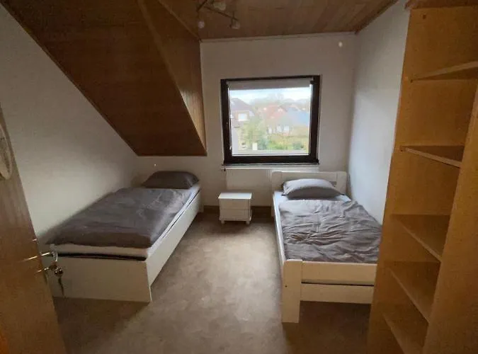 Monteurwohnungen-dinslaken 게스트하우스 딘슬라켄